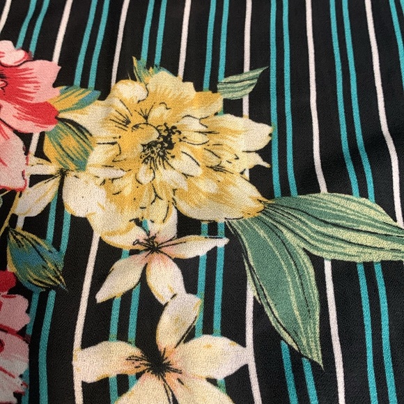 Umgee Black and Teal Patterned Kimono - Picture 8 of 9